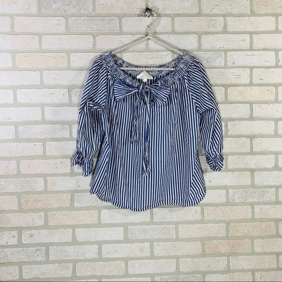 J.O.A. Off The Shoulder Stripe Top on Blue… - Picture 4 of 9